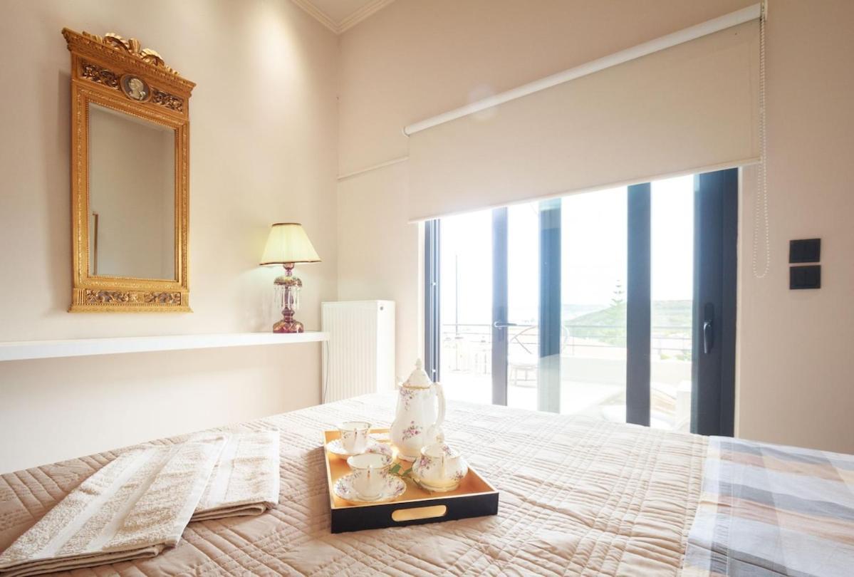 Golden View Villa Като Дарацо Екстериор снимка
